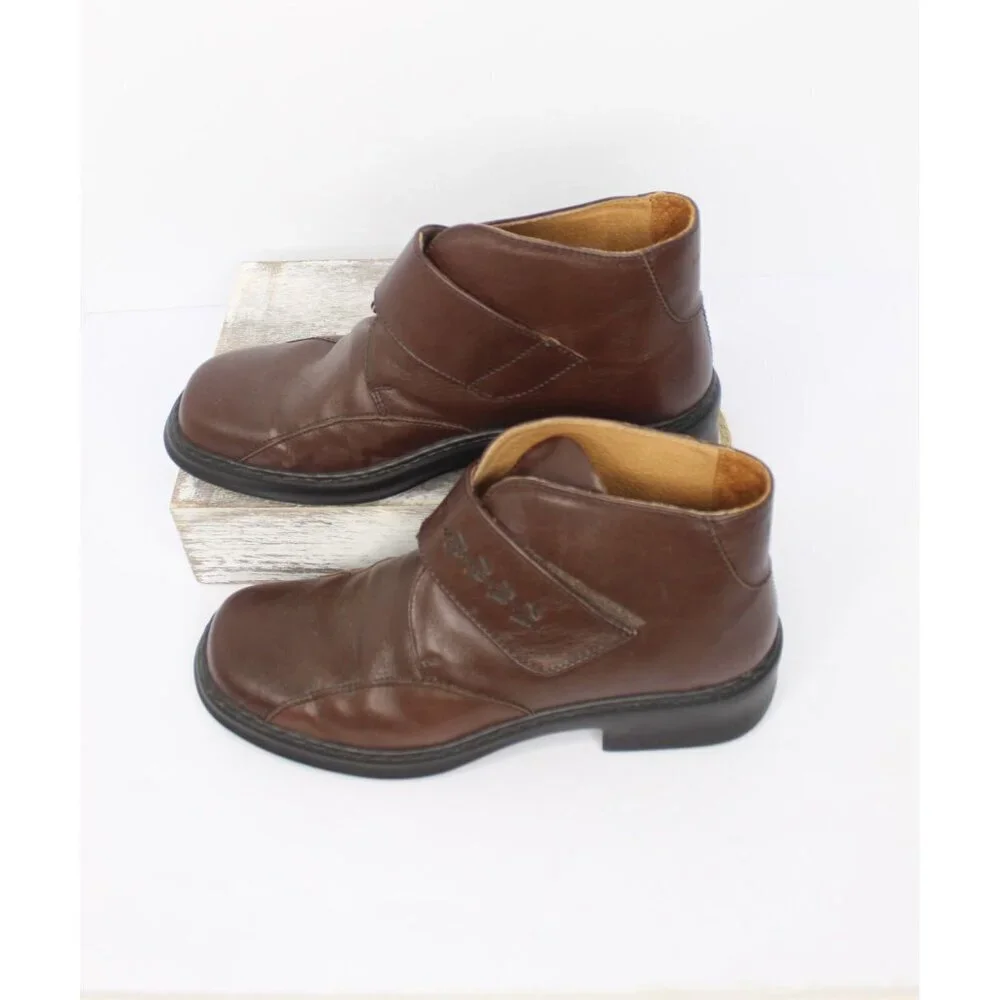 Josef Seibel Womens 10.5 Brown Soft Leather Chelsea Ankle Boots Block Heels NWOB
